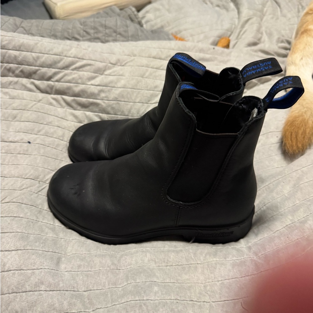 Blundstone Black Boots with Blue Accents